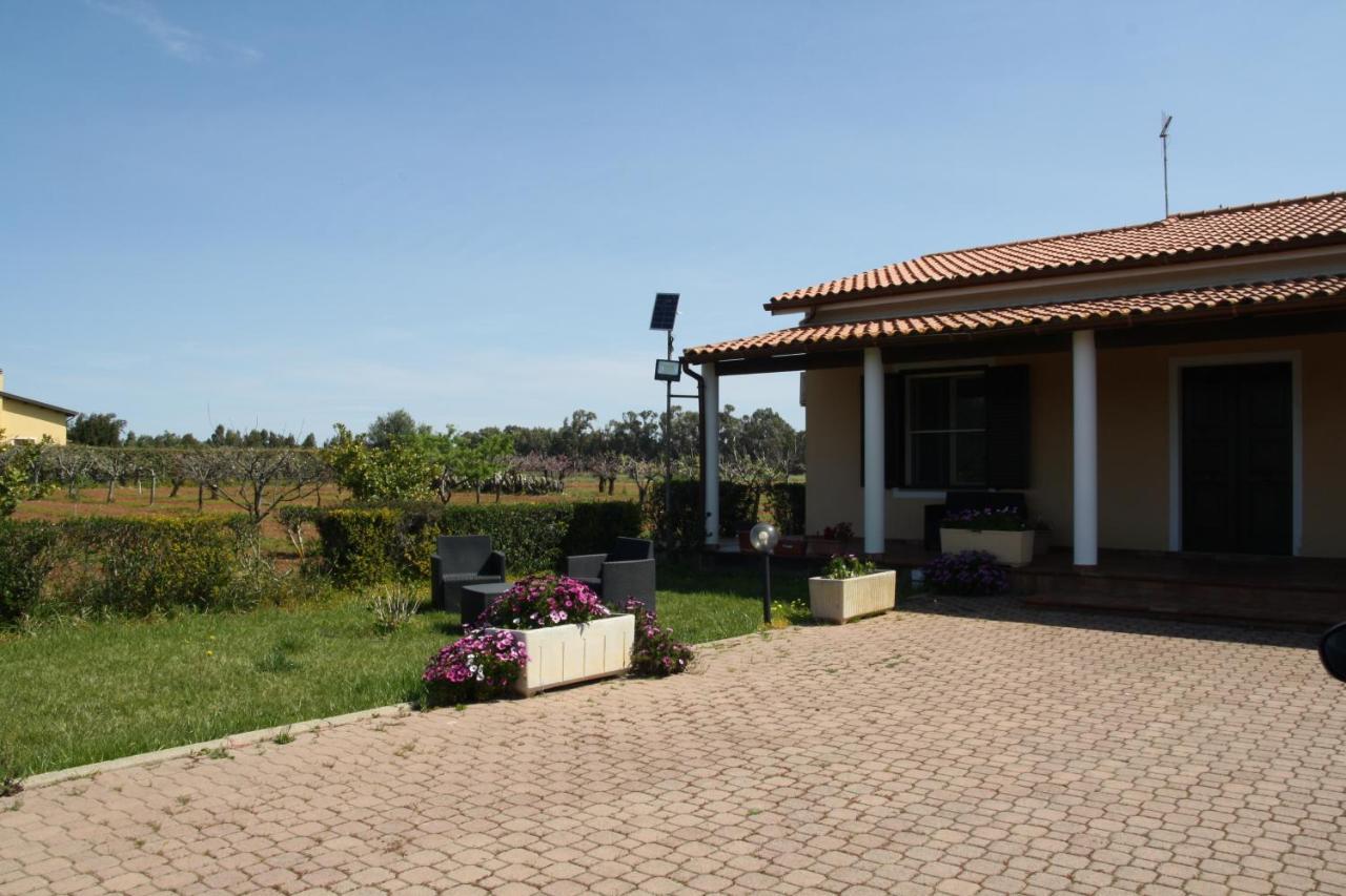 Villa Cabirol Fertilia Exterior foto